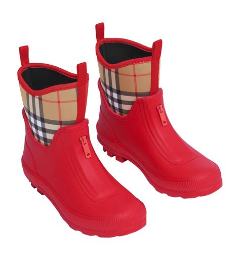 burberry rain boots for kids.